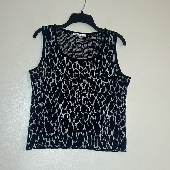St. John Tops - St. John Black & White Reversible Animal Print Tank Top Medium
